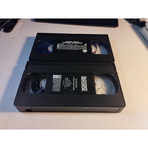 Scooby-Doo VHS Lot of 2 - Greatest Mysteries & A Nutcracker Scoob - Picture 7 of 7